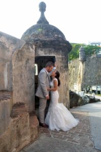 wedding photos at el morro in old san juan